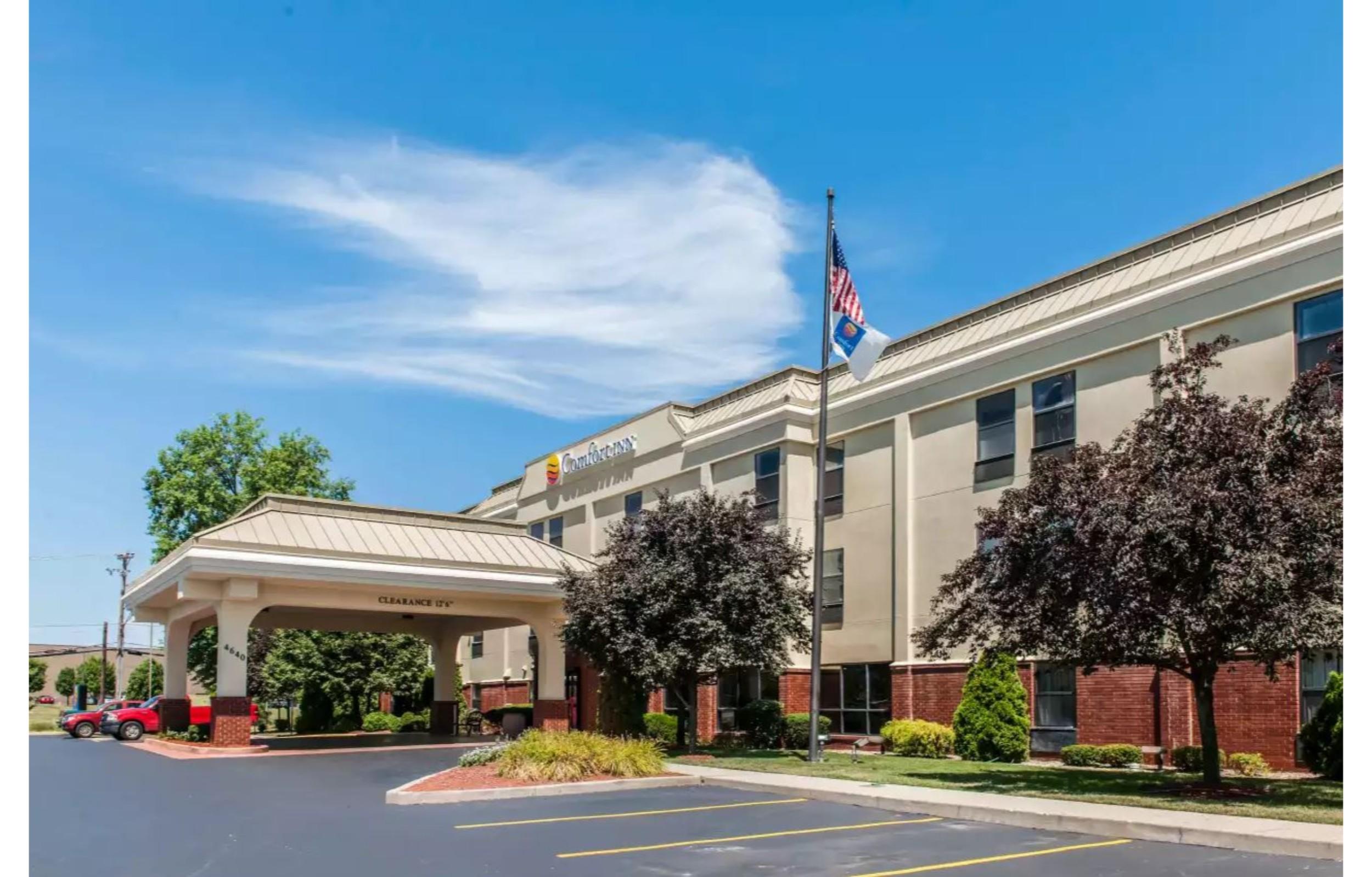 Comfort Inn Blue Ash North Bagian luar foto